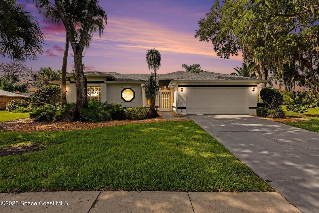 Photo of 1230 Meadowbrook Road NE