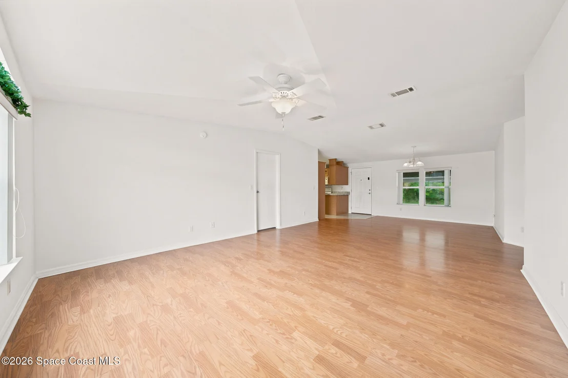 Photo of 322 Scenic Drive