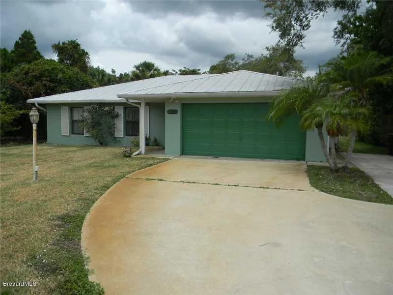 Photo of 9830 Oak Trail