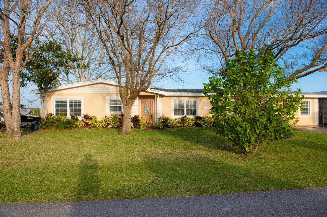 Photo of 805 Mallard Road