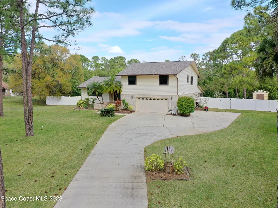 Photo of 4924 Fauna Drive
