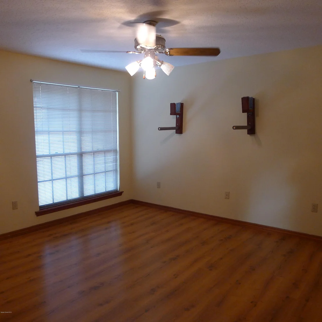 Photo of 2230 Pine Meadow Avenue