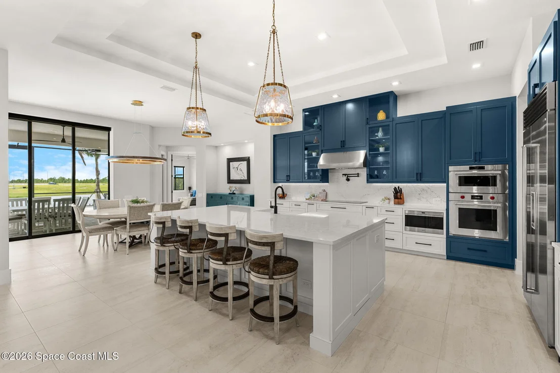 Photo of 3739 Lake Adelaide Place