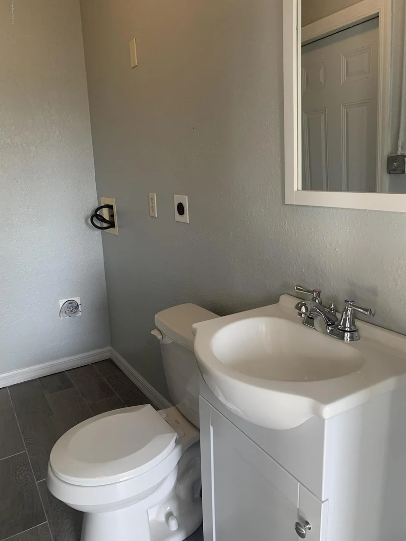 Photo of 3098 Easy NE