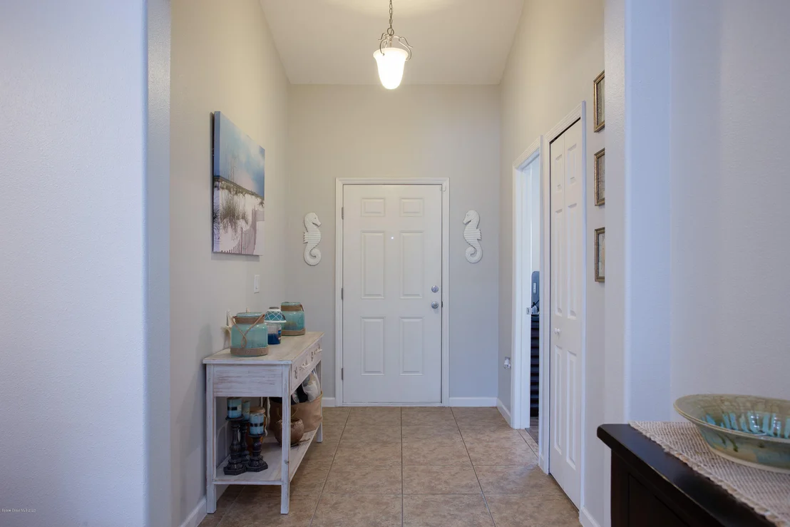 Photo of 1496 Litchfield Drive