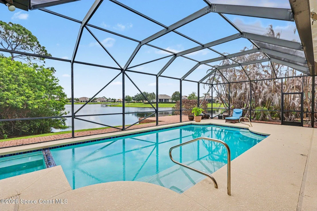Photo of 1502 Tralee Bay Avenue
