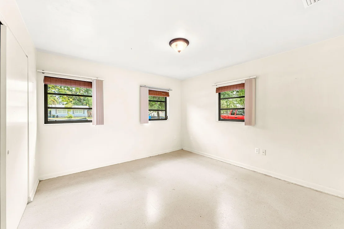 Photo of 367 Stephenson Drive