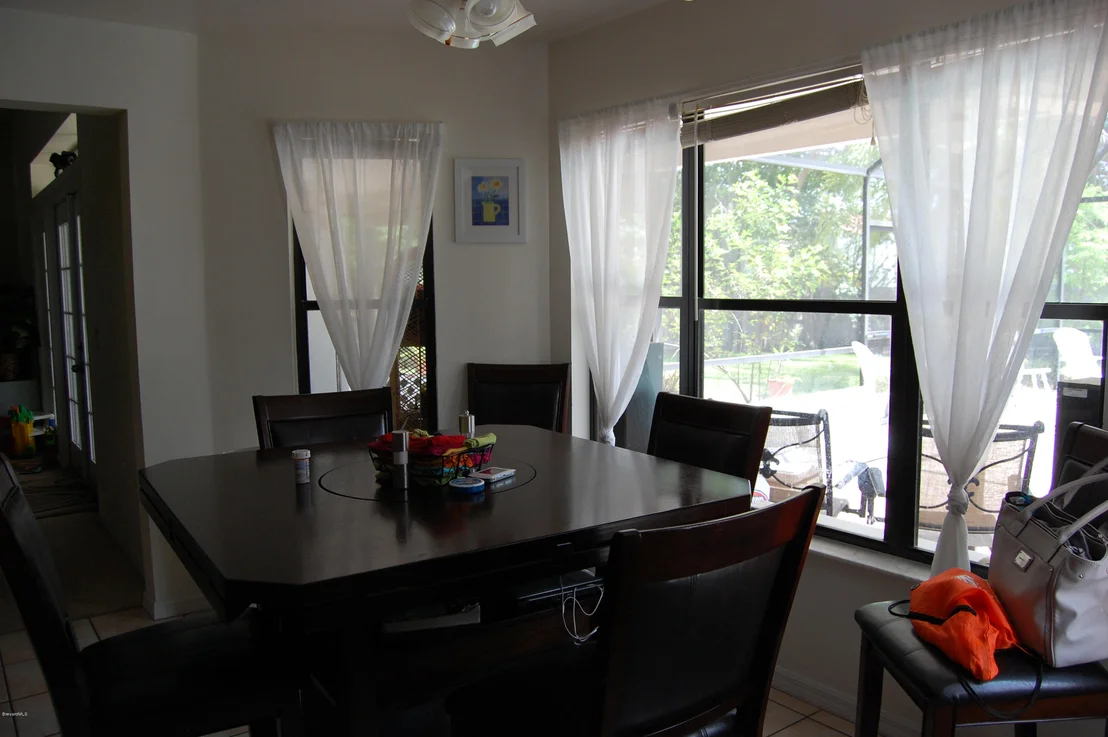 Photo of 1482 Wellington Circle