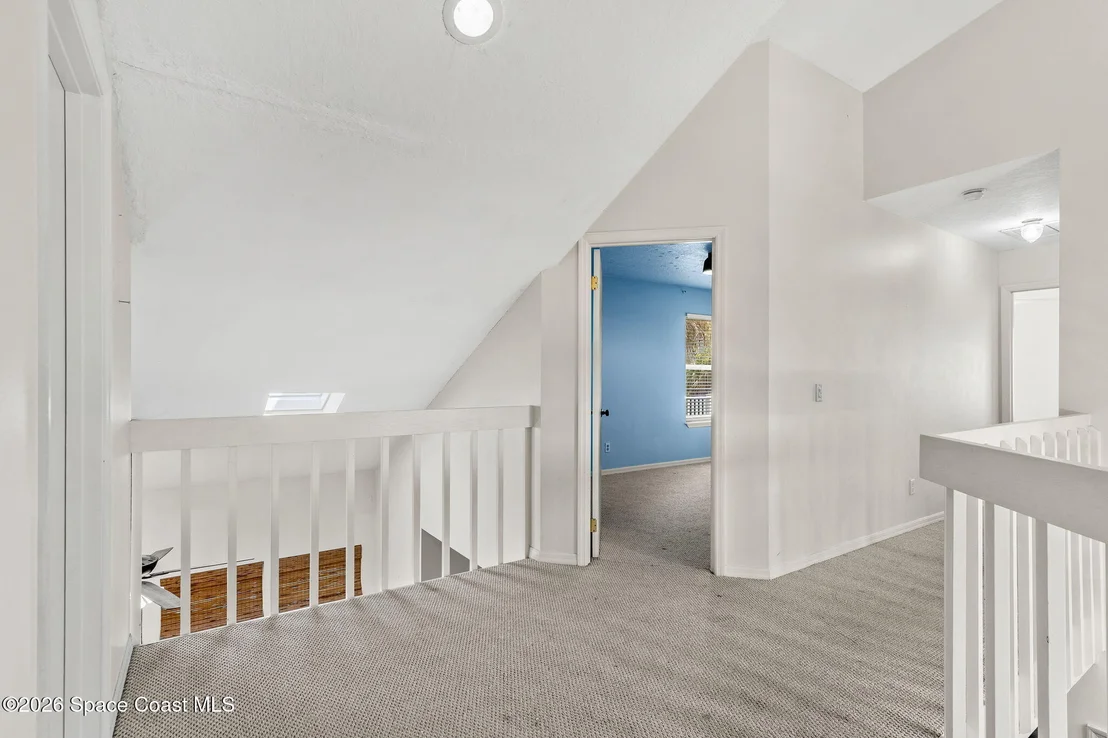 Photo of 220 Cardinal Drive