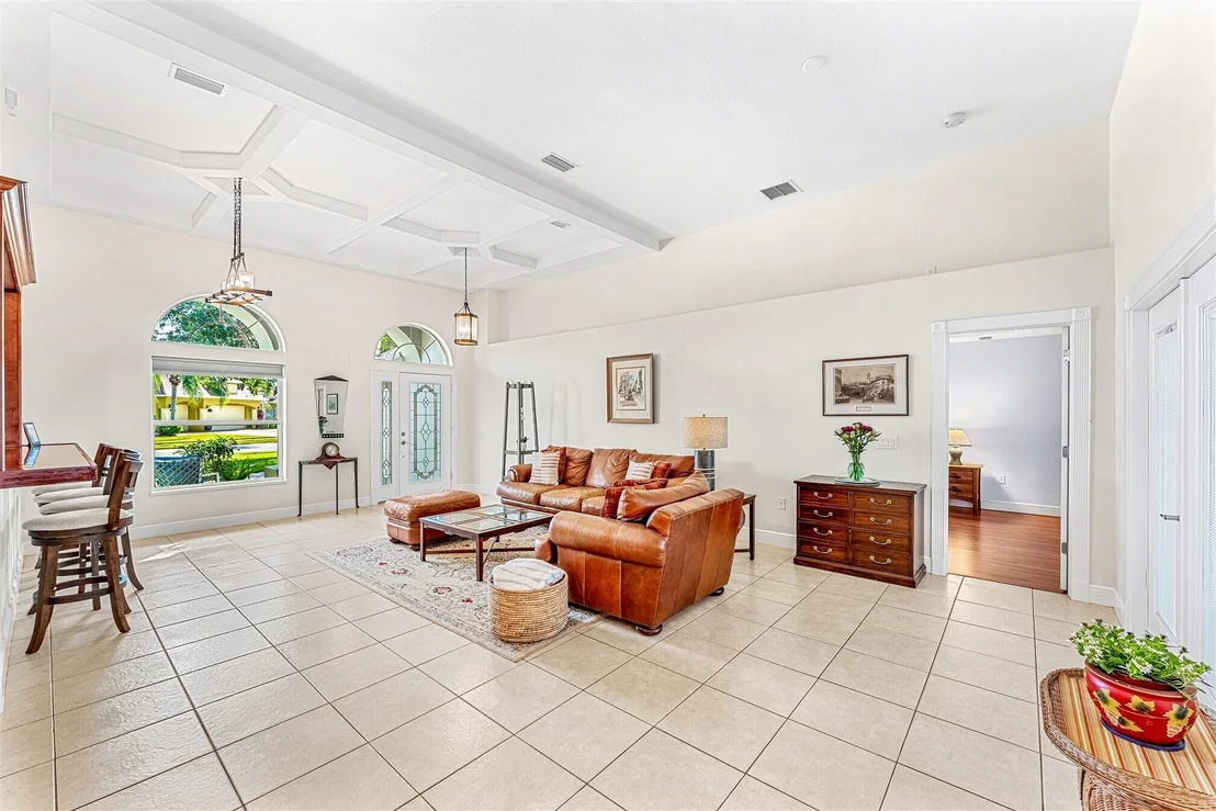 Photo of 1697 E Auburn Lakes Drive N