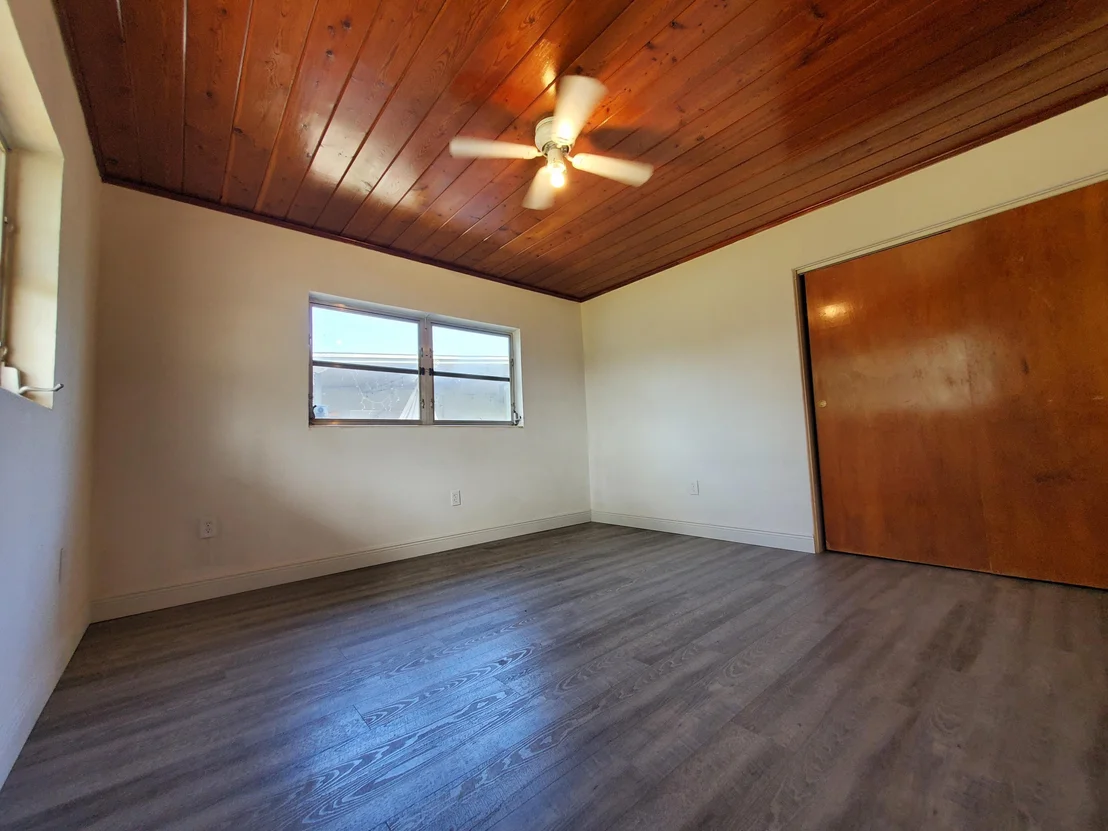 Photo of 2511 Vernon Drive NE