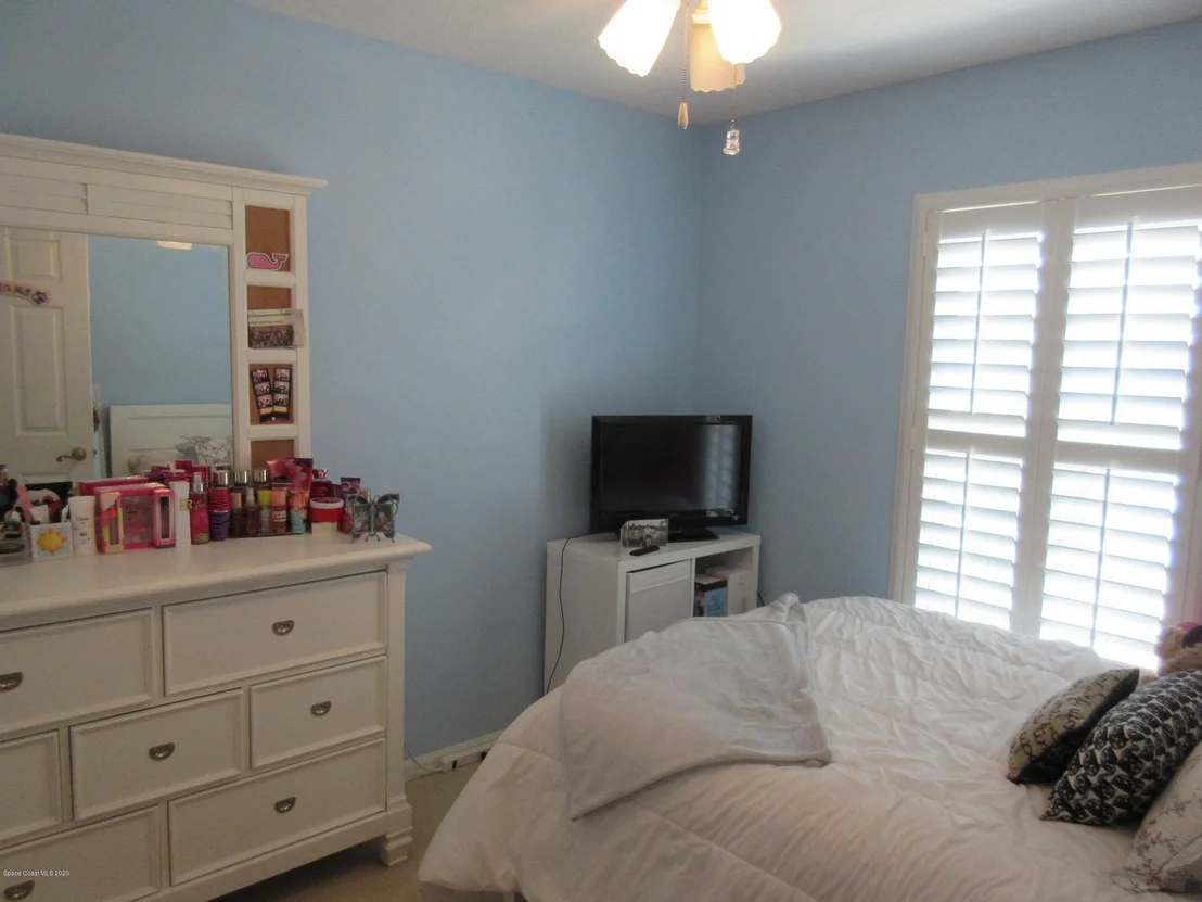 Photo of 1837 Thesy Drive
