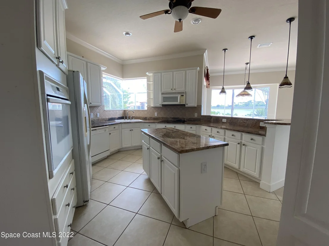 Photo of 4670 Chardonnay Drive