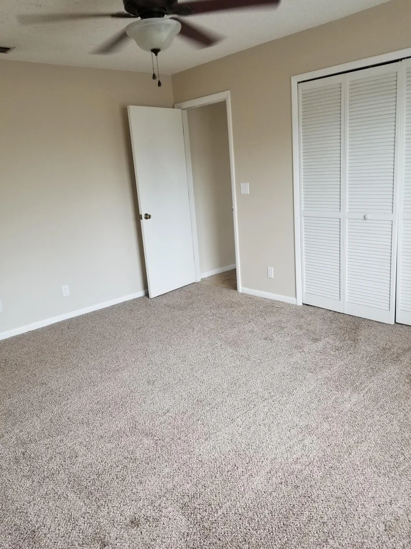 Photo of 824 Gardener Road