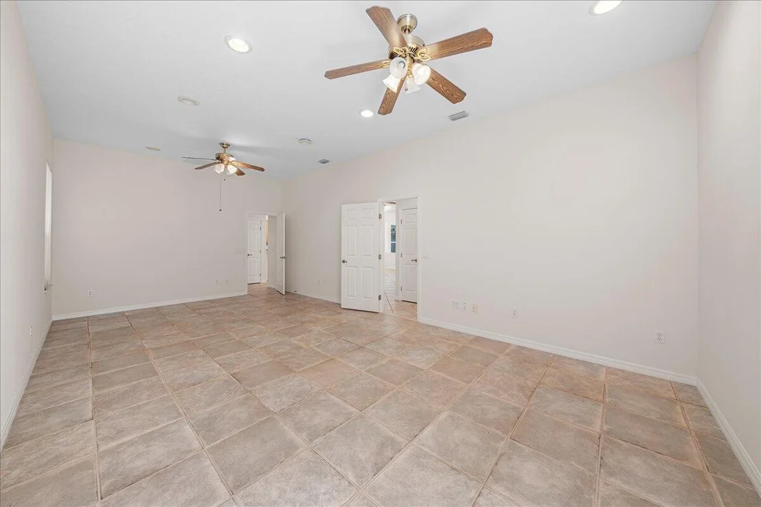 Photo of 1170 Spring Oak Drive