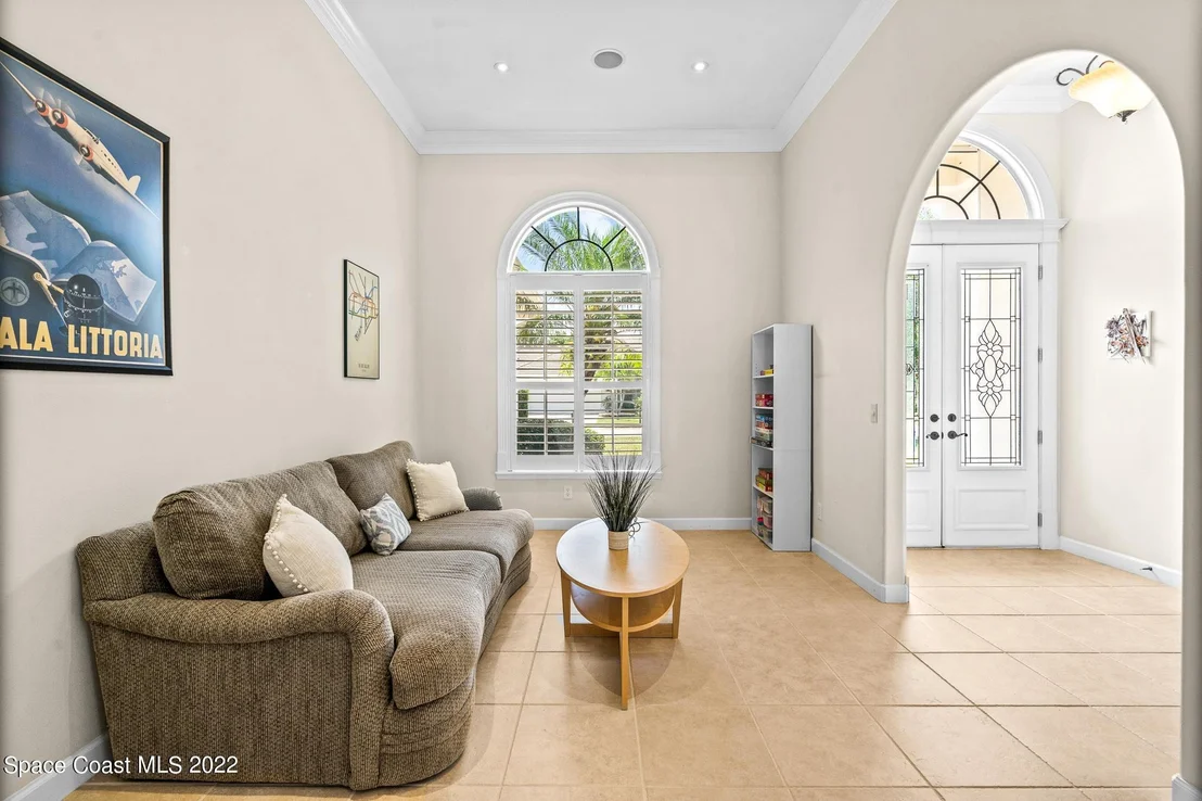 Photo of 356 Southampton Drive