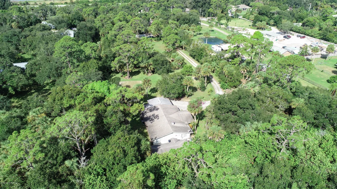 Photo of 1665 Harlock Road