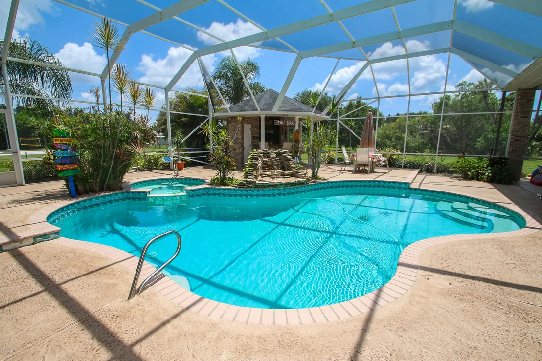 Photo of 1250 Tuckaway Drive