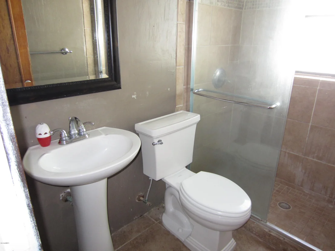 Photo of 240 Avenida De La