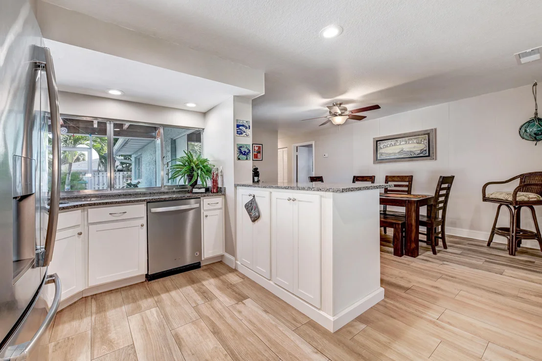 Photo of 205 Rose Drive