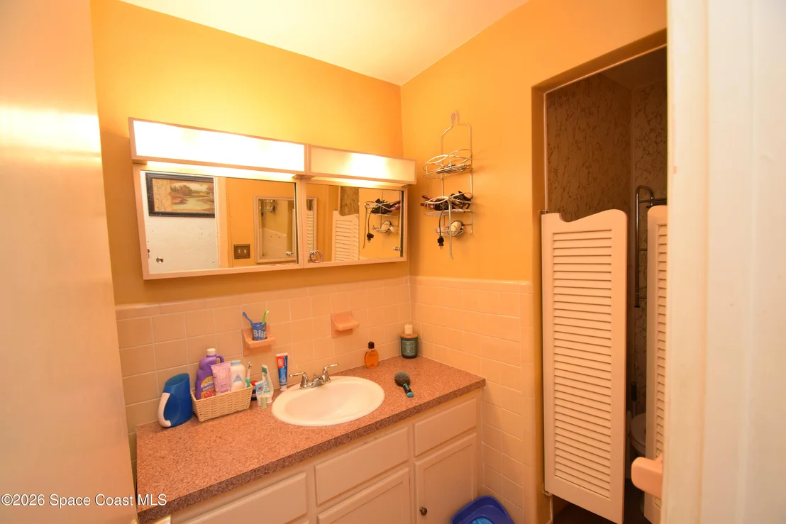 Photo of 4180 Sherwood Boulevard