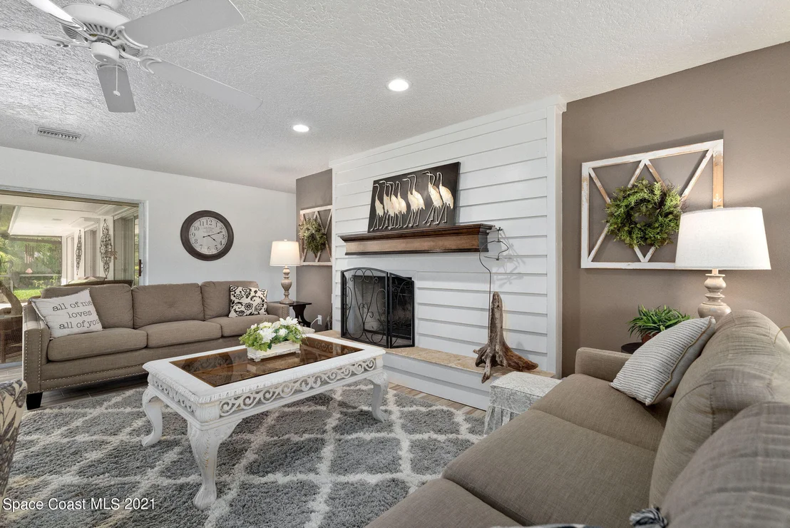 Photo of 616 Hibiscus Trail