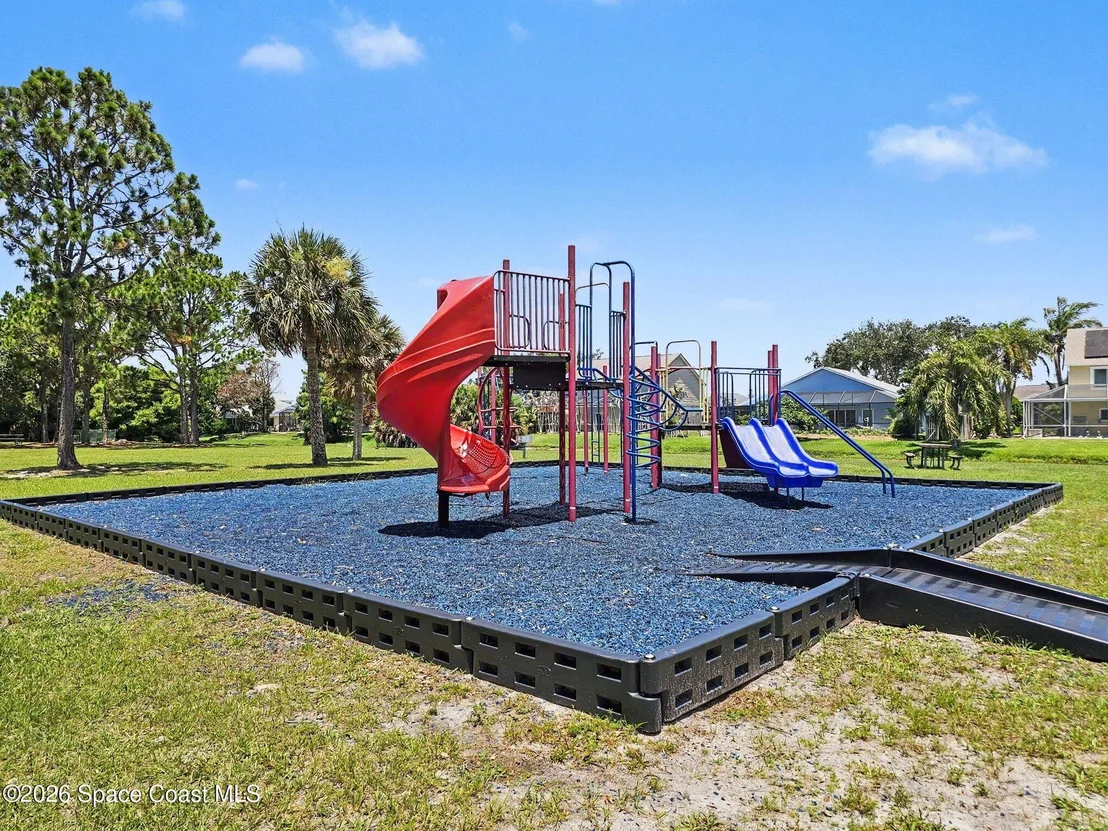 Photo of 1102 Egret Lake Way