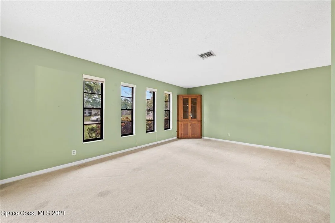 Photo of 350 Cherry Drive