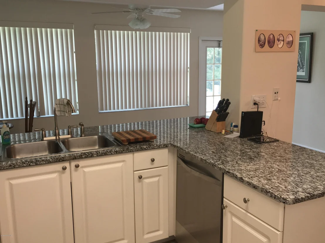 Photo of 4025 57th Terrace