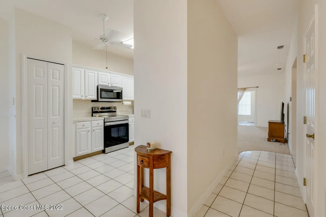 Photo of 991 S Fork Circle
