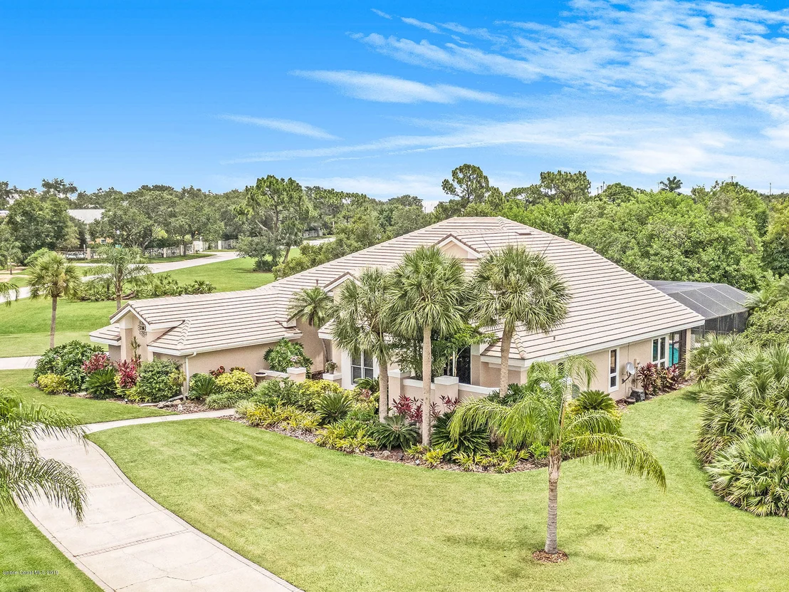 Photo of 717 Oak Park Drive