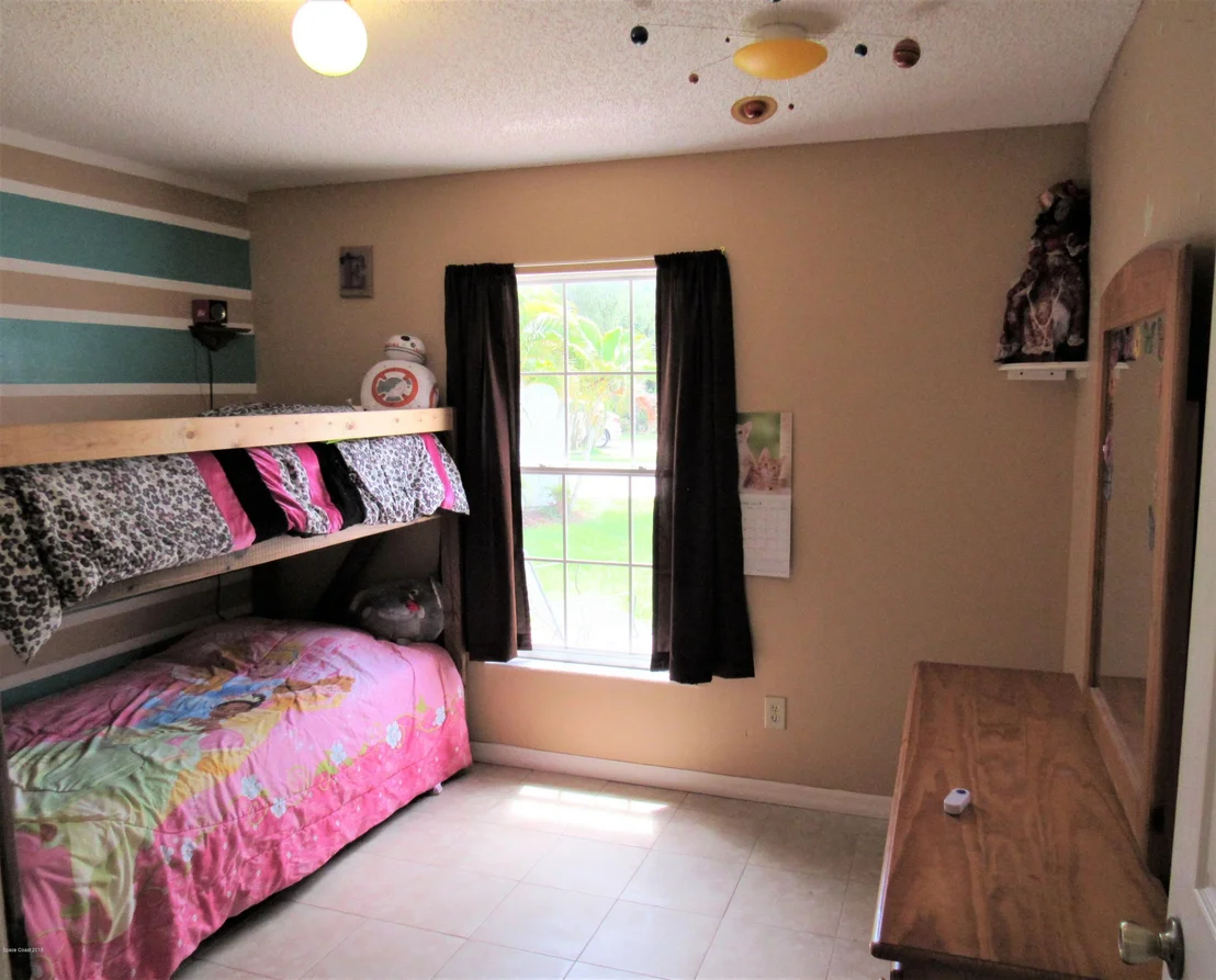 Photo of 550 Creston Court