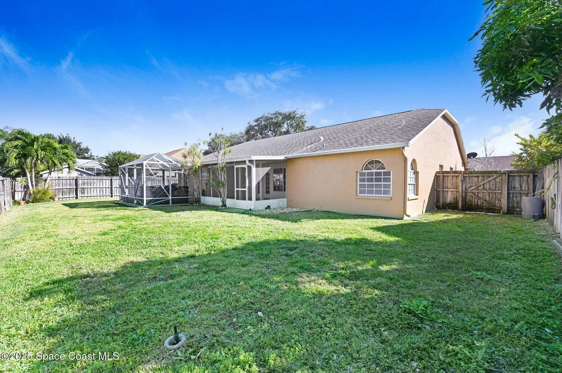 Photo of 2664 Lowell Circle