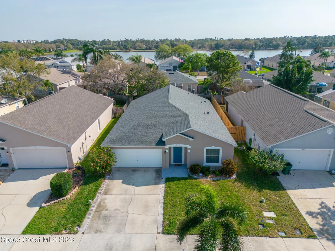 Photo of 790 Wickham Lakes Drive