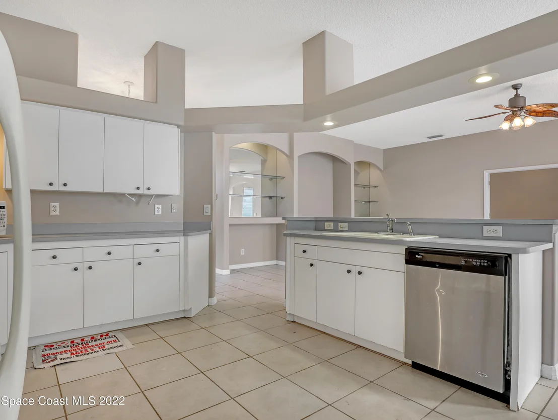 Photo of 8041 Bracken Lane