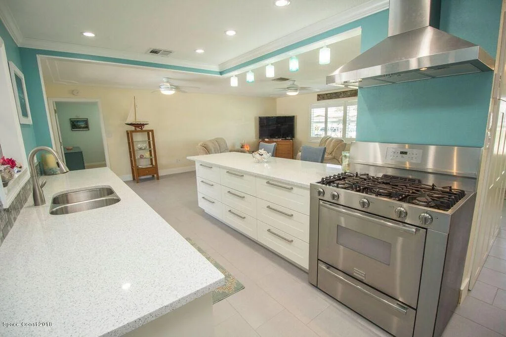 Photo of 421 Sparrow Drive