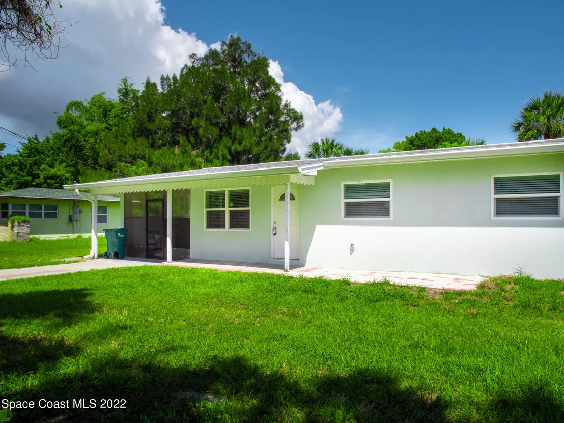 Photo of 1034 Carlton Drive