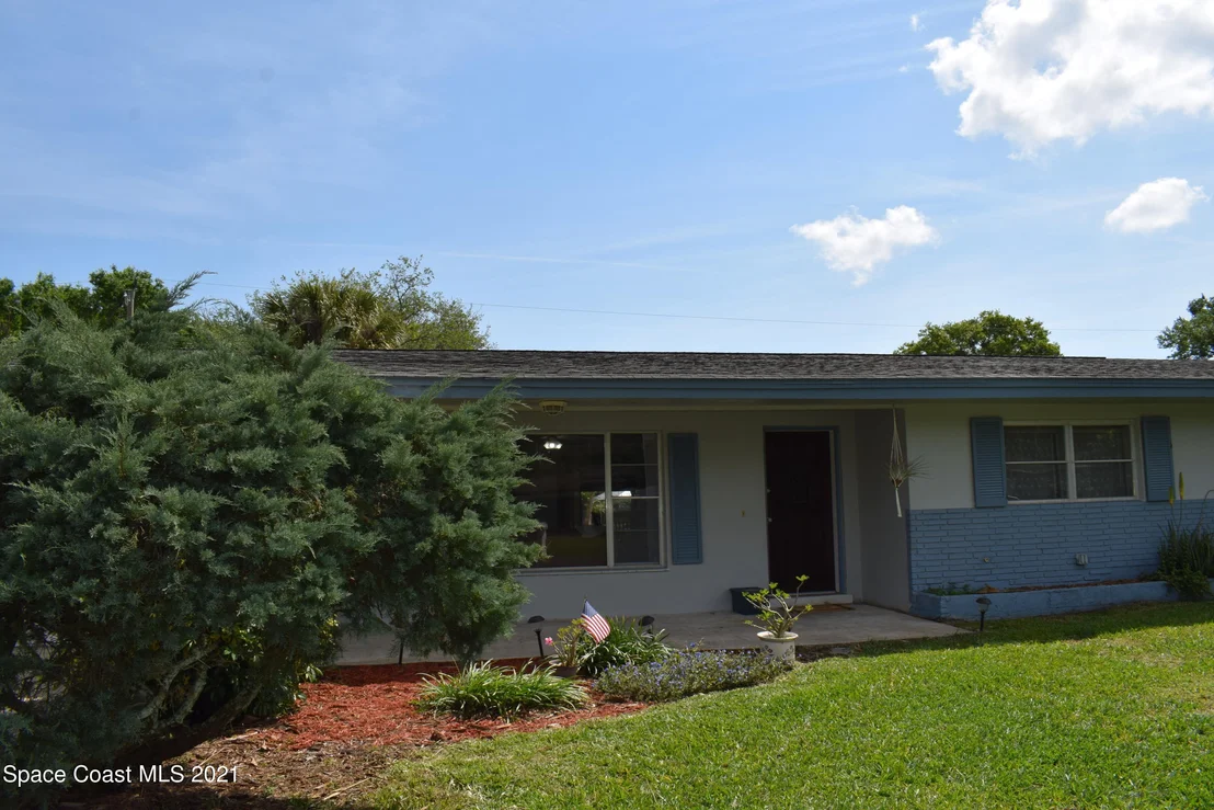 Photo of 536 Conifer Street