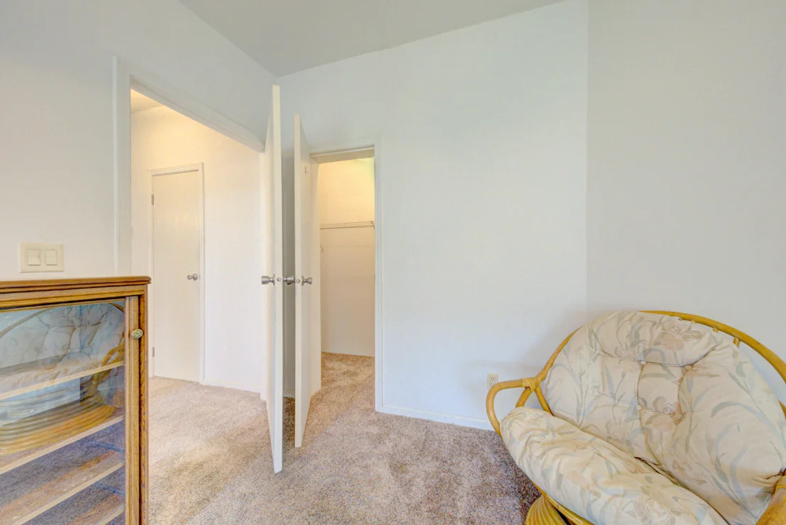 Photo of 665 Outer Drive