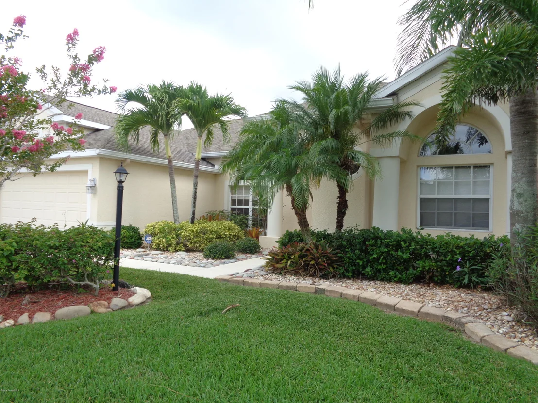 Photo of 3226 Peninsula Circle