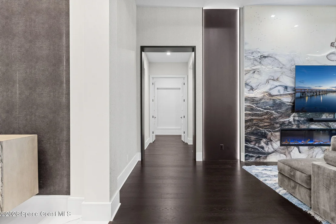 Photo of 3618 Lake Adelaide Place