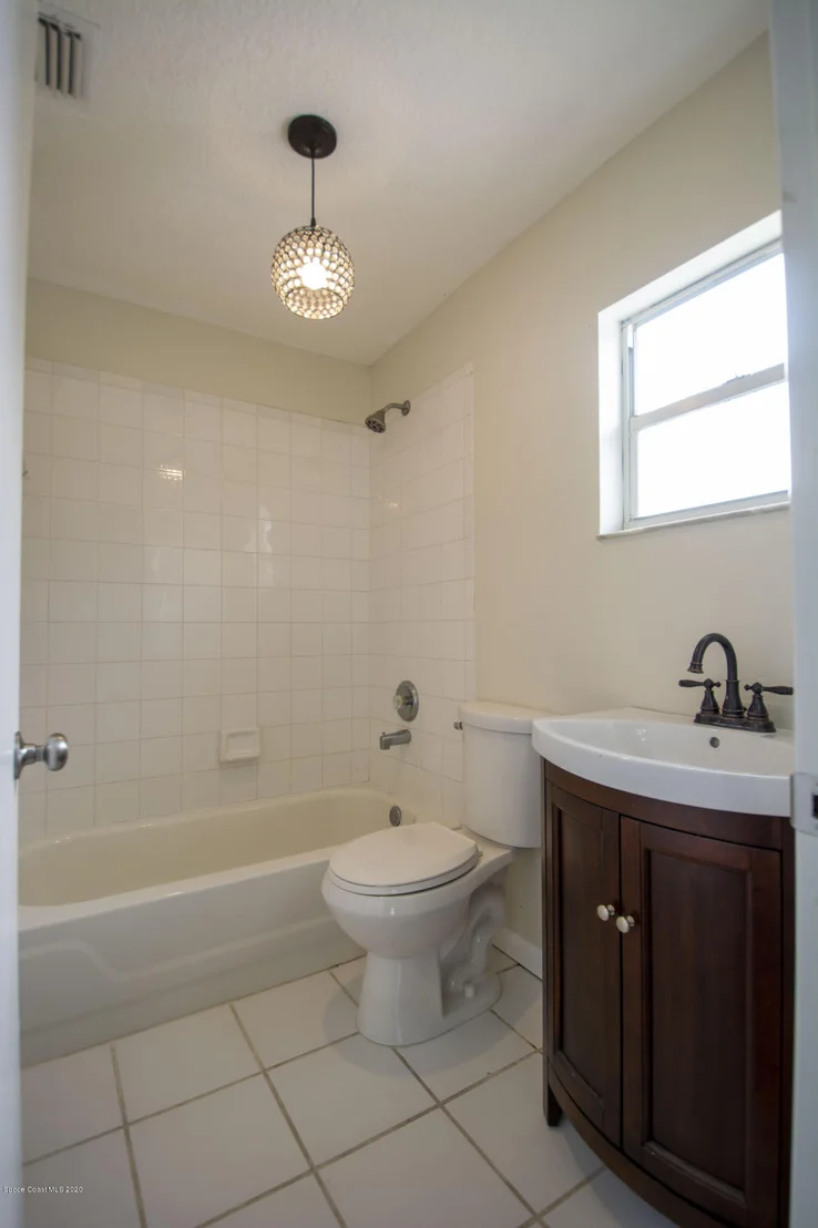 Photo of 401 Paul Washington Place