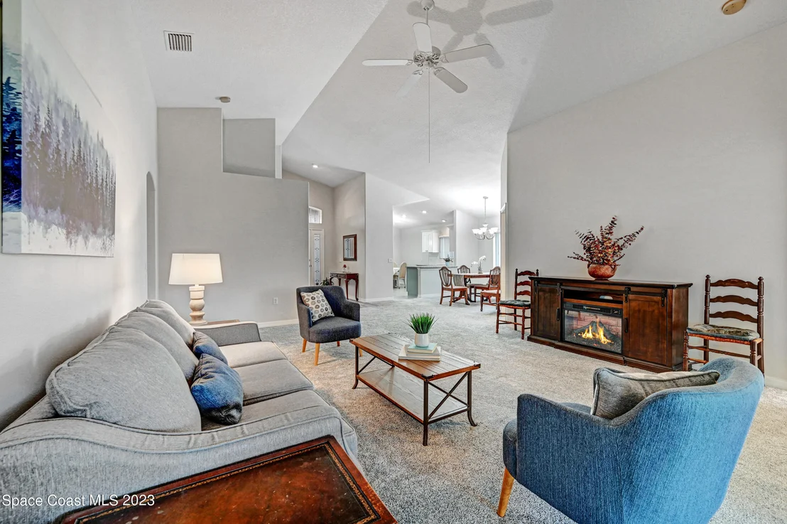 Photo of 1401 Lago Mar Drive