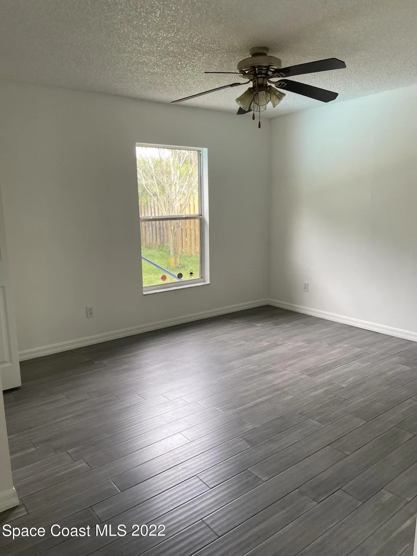 Photo of 2101 Lansing Street