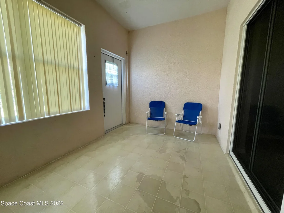 Photo of 1057 S Fork Circle