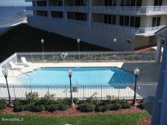 Photo of Unit 205 at 4975 NE Dixie (Us1) Highway