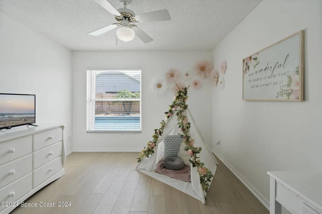Photo of 1049 Jacaranda Circle
