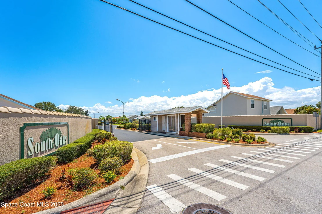 Photo of 840 Cross Lake Drive