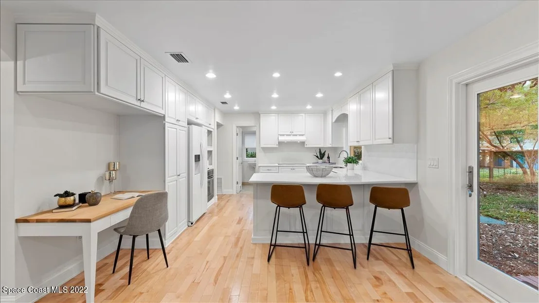 Photo of 1335 Rockledge Drive