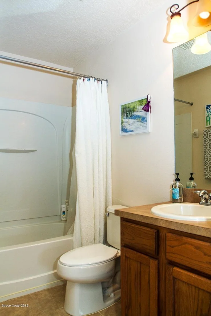 Photo of 565 Dryden Circle